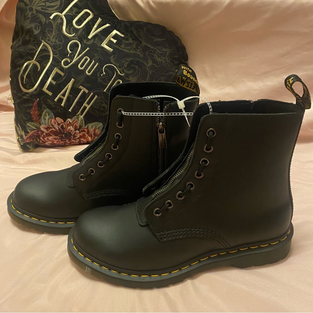 Dr. Martens 1460 Front Zipper Boot